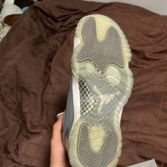 2021 cool greys - Picture 9 of 13